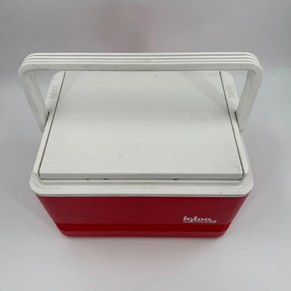 Igloo Legend 12 Cooler Vintage Red White USA Made 12 Quart‎ Personal Lunch Box
